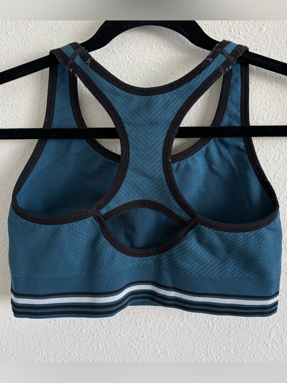 Sports bra bundle - Picture 9 of 10
